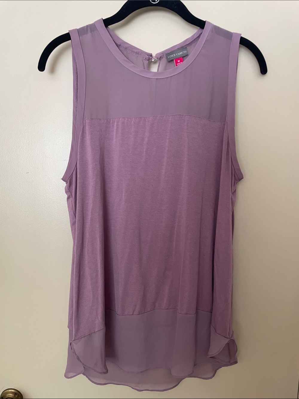 Vince Camuto size Medium top